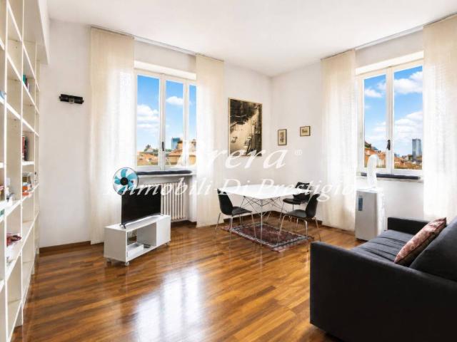 Appartamento in vendita a Milano MI