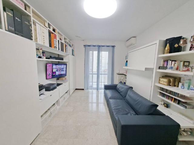 Appartamento in vendita a Milano MI