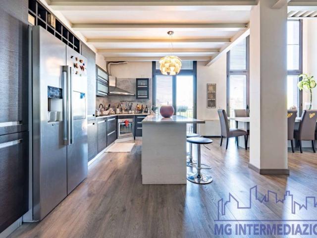 Appartamento in vendita a Milano MI
