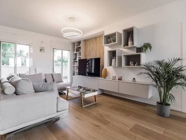 Appartamento in vendita a Milano MI