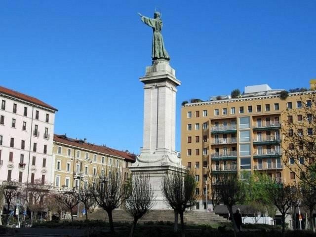 Appartamento in vendita a Milano MI