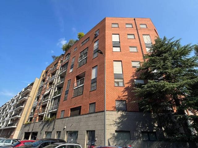Appartamento in vendita a Milano MI