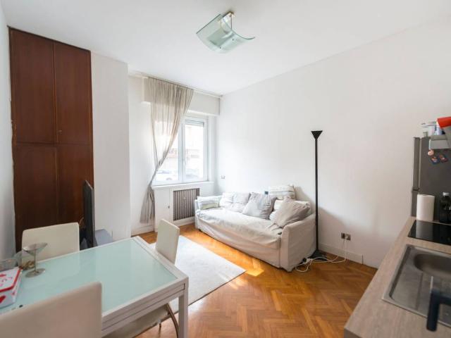 Appartamento in vendita a Milano MI