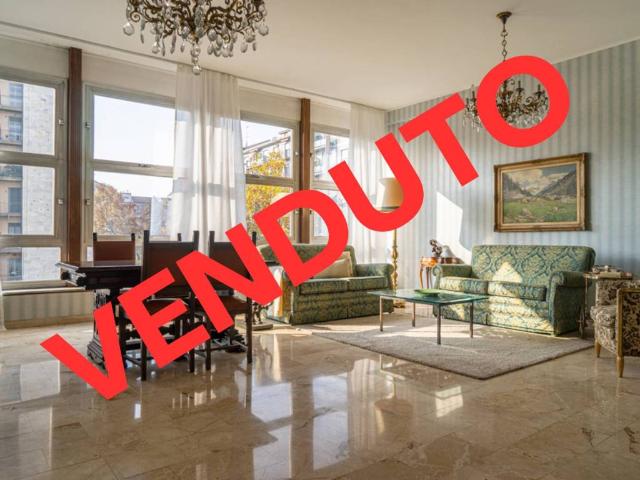 Appartamento in vendita a Milano MI