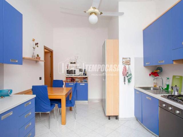 Appartamento in vendita a Milano MI