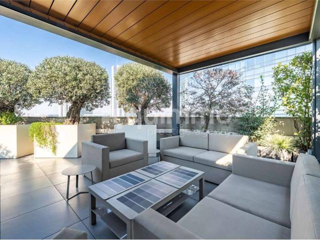 Appartamento in vendita a Milano MI