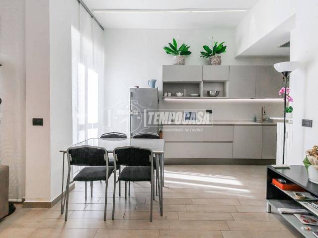 Appartamento in vendita a Milano MI