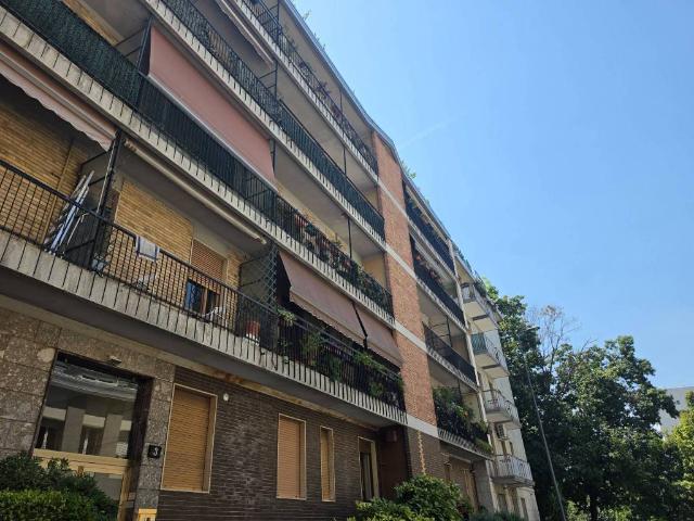 Appartamento in vendita a Milano MI