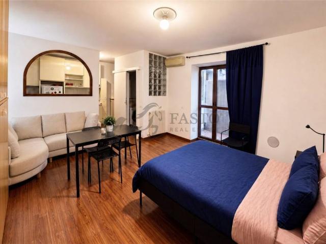 Appartamento in vendita a Milano piazzale Medaglie d'Oro, Porta Romana Medaglie d'Oro