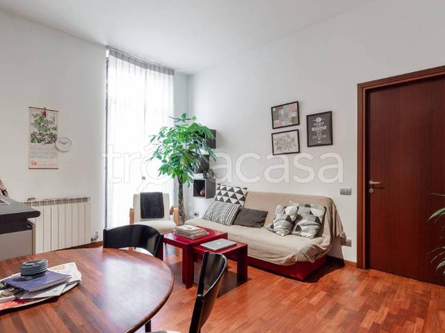 Appartamento in vendita a Milano, Ripamonti