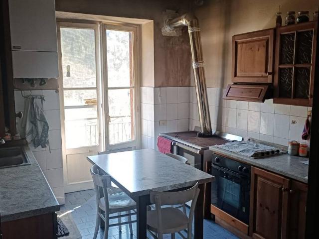 Appartamento in vendita a Millesimo SV