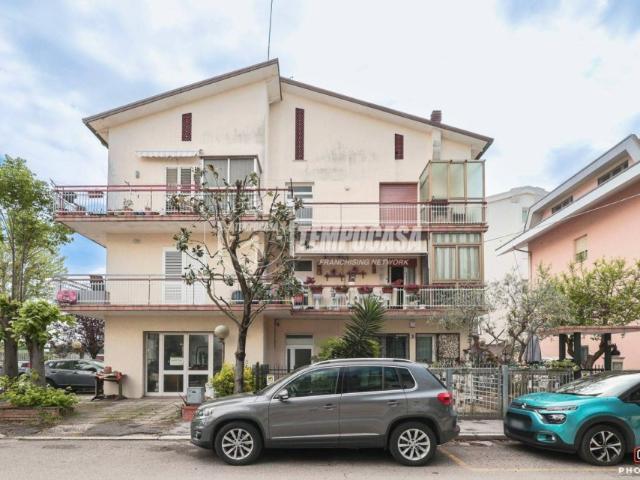 Appartamento in vendita a Misano Adriatico via Cesare Battisti