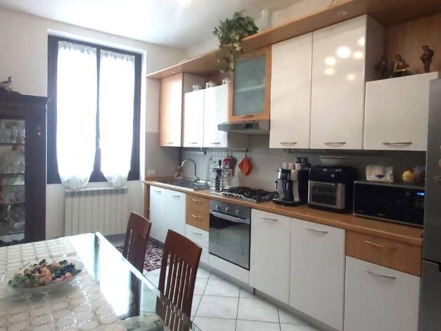 Appartamento in vendita a Misinto MB