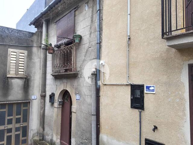 Appartamento in vendita a Mistretta ME