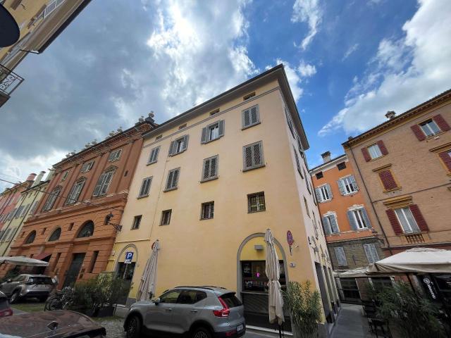 Appartamento in vendita a Modena