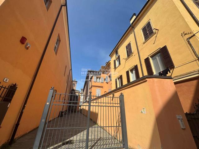 Appartamento in vendita a Modena