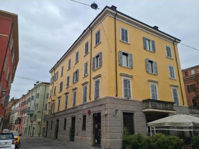 Appartamento in vendita a Modena