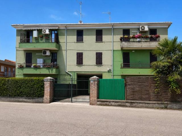 Appartamento in vendita a Modena MO