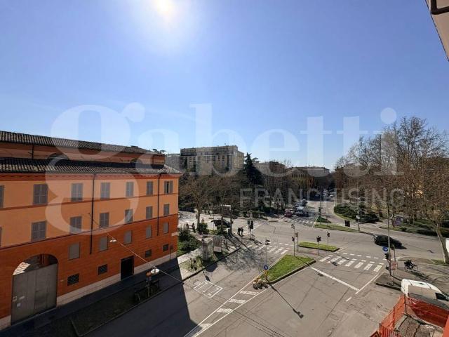 Appartamento in vendita a Modena MO