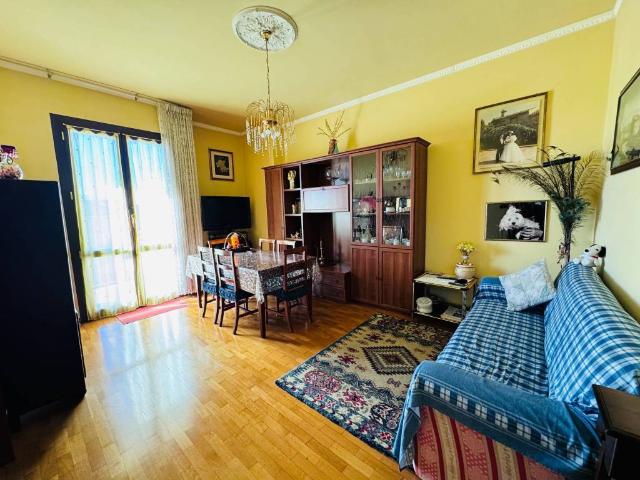 Appartamento in vendita a Modena MO