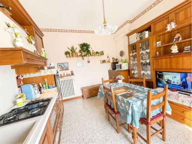 Appartamento in vendita a Modena MO