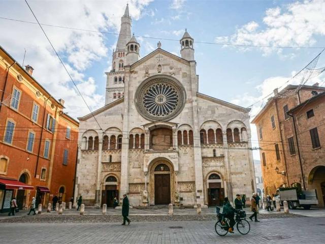 Appartamento in vendita a Modena MO