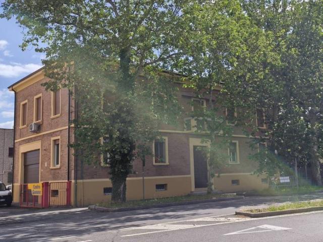 Appartamento in vendita a Modena MO