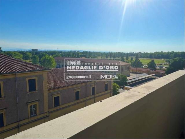 Appartamento in vendita a Modena MO