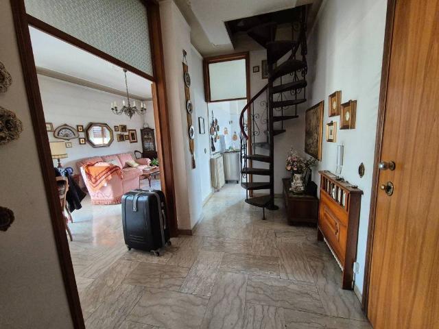 Appartamento in vendita a Modena MO