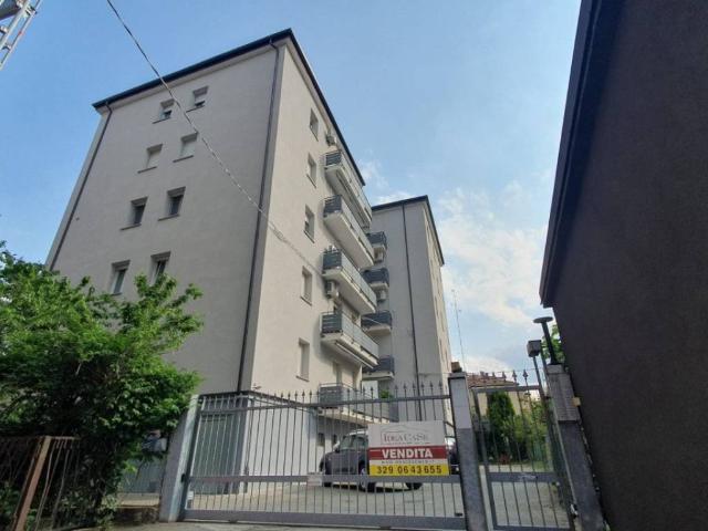 Appartamento in vendita a Modena MO