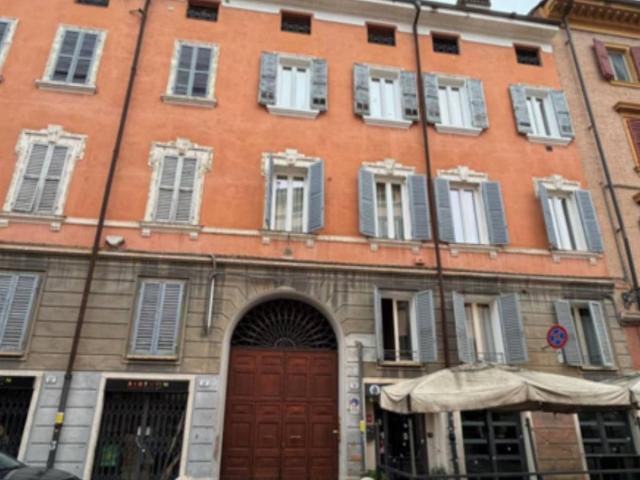 Appartamento in vendita a Modena MO
