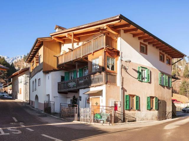 Appartamento in vendita a Moena TN