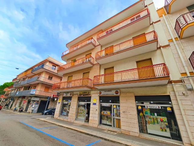 Appartamento in vendita a Mola di Bari BA