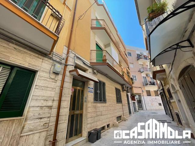 Appartamento in vendita a Mola di Bari BA