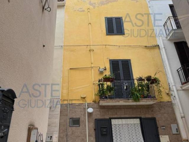 Appartamento in vendita a Mola di Bari BA