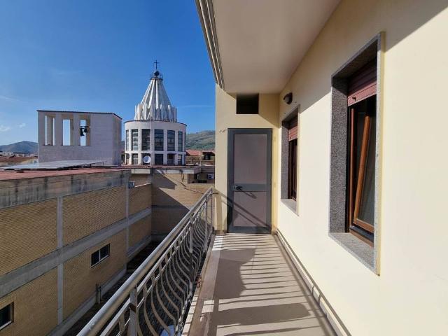 Appartamento in vendita a Mondragone CE
