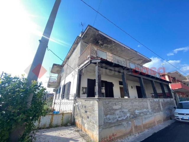 Appartamento in vendita a Mondragone CE