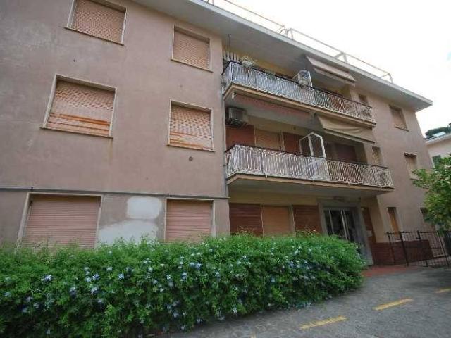 Appartamento in vendita a Moneglia GE