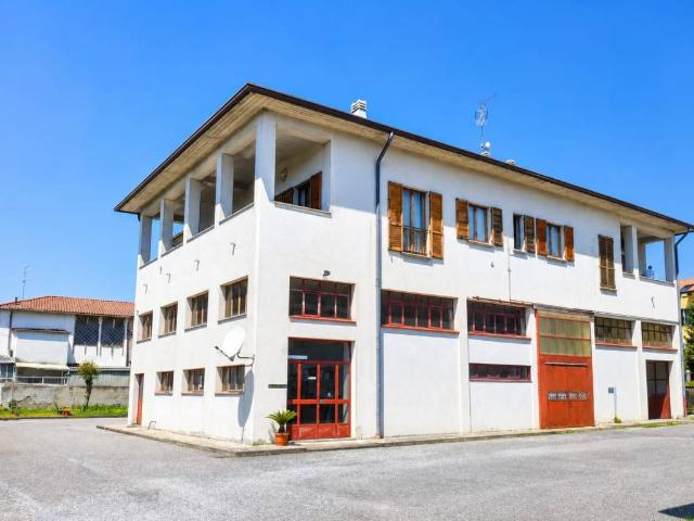 Appartamento in vendita a Monguzzo CO