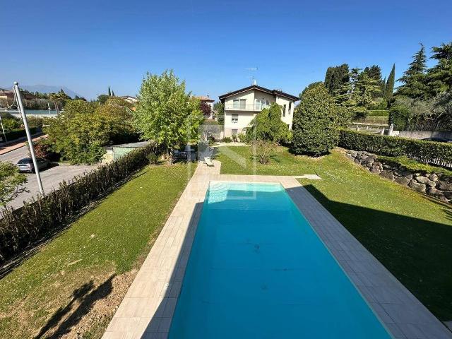 Appartamento in vendita a Moniga Del Garda