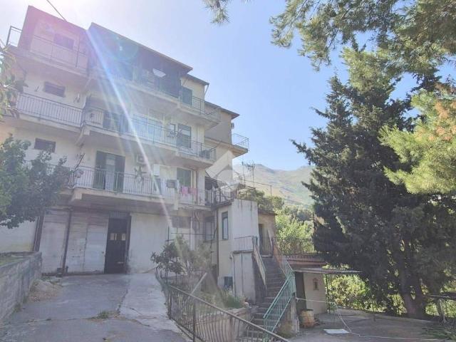 Appartamento in vendita a Monreale PA