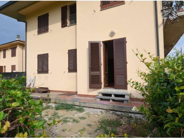 Appartamento in vendita a Monsummano Terme PT