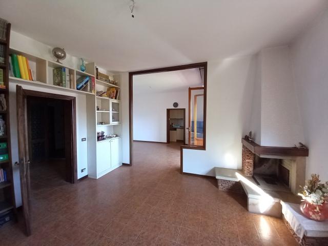 APPARTAMENTO in VENDITA a MONTAIONE di 4 vani