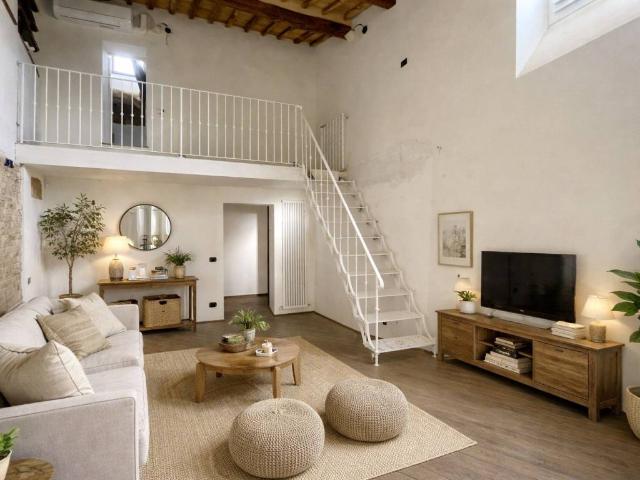 Appartamento in vendita a Montalcino SI