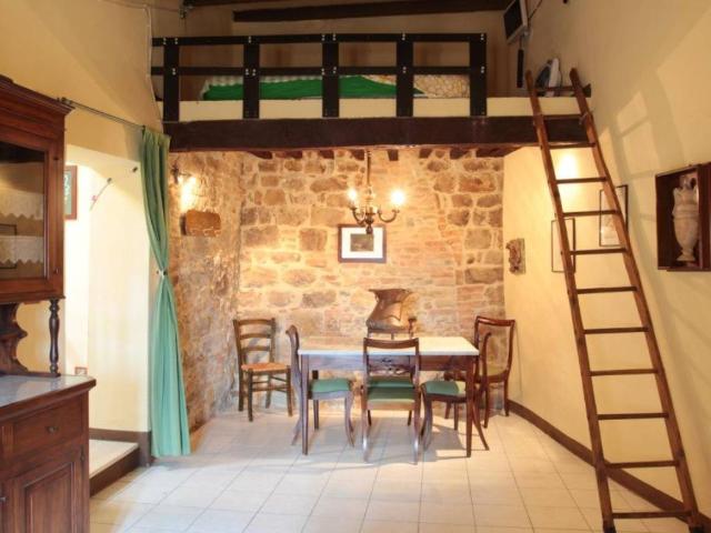 Appartamento in vendita a Montalcino SI
