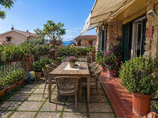 Appartamento in vendita a Monte Argentario GR