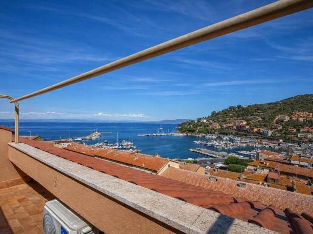 Appartamento in vendita a Monte Argentario GR