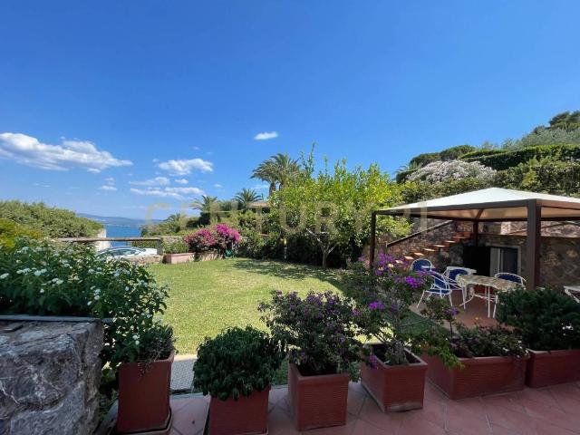 Appartamento in vendita a Monte Argentario GR