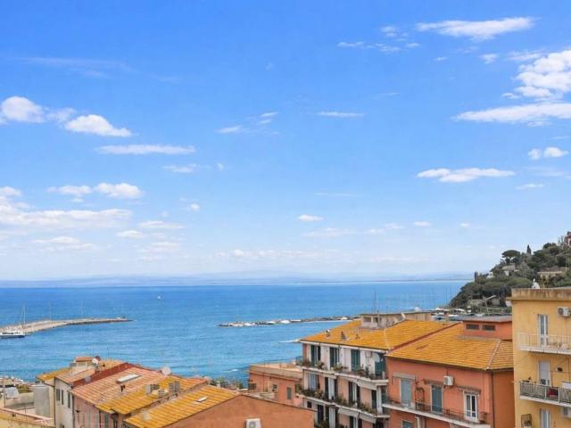 Appartamento in vendita a Monte Argentario GR