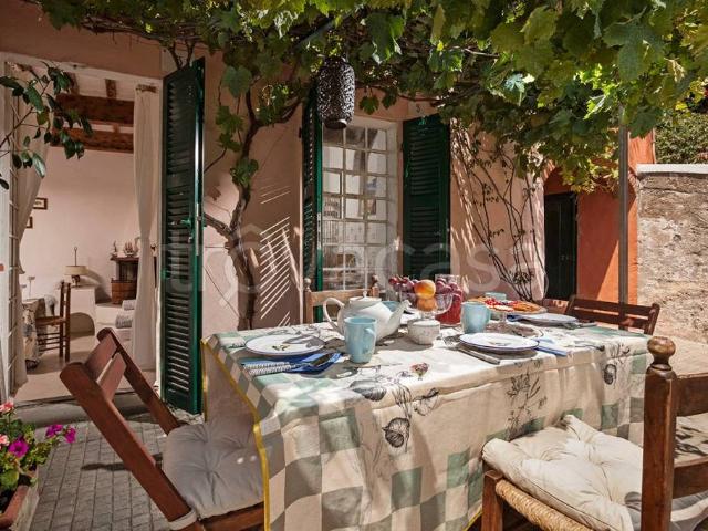 Appartamento in vendita a Monte Argentario piazza Galliano, Porto Ercole